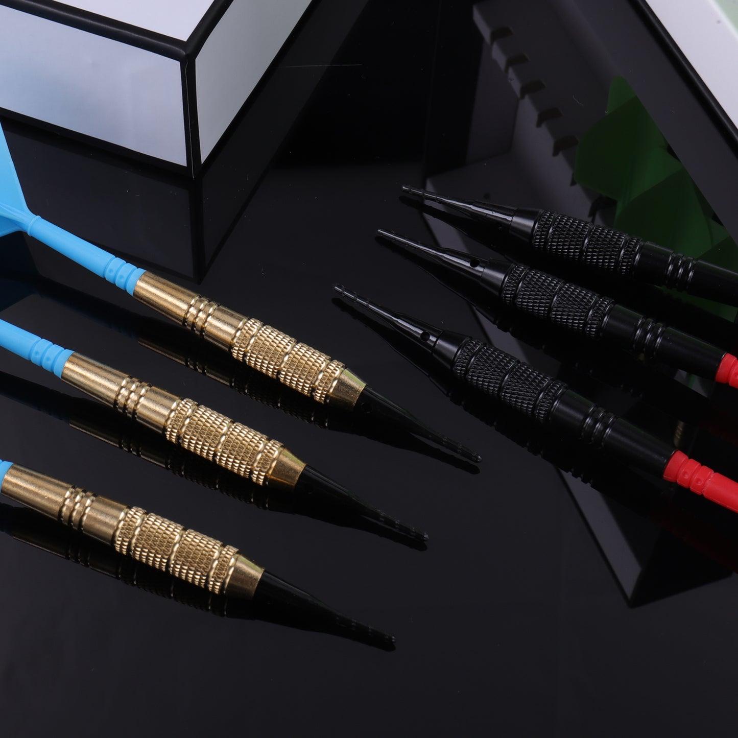 16g Plastic darts brass set with one piece shafts and flights